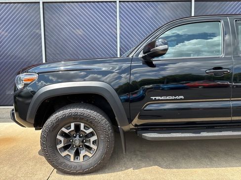 Used 2023 Toyota Tacoma TRD Off-Road image 13