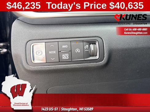 New 2026 GMC Terrain Denali w/ LPO, Floor Liner Package AWD/4WD image 34