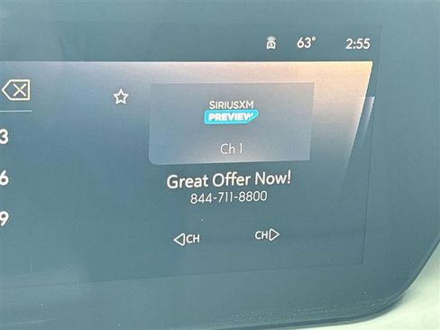 Used 2024 Buick Envista Sport Touring w/ Convenience I Package FWD image 13