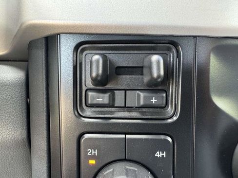 New 2026 Ford F550 4x4 Crew Cab image 23