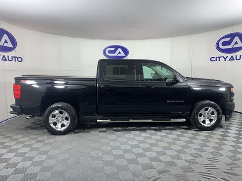 Used 2018 Chevrolet Silverado 1500 LT w/ All Star Edition image 2