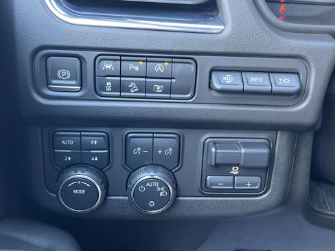 Certified 2023 Chevrolet Tahoe Premier w/ Premium Package image 26