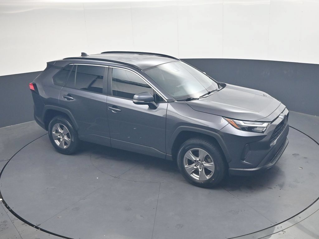 Used 2023 Toyota RAV4 XLE FWD image 16