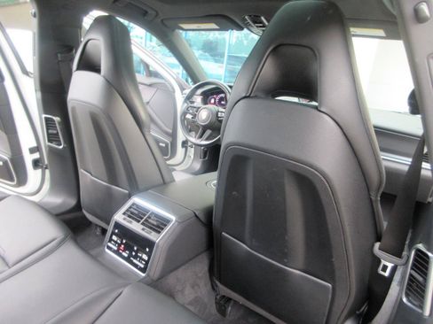 Used 2023 Porsche Panamera Platinum Edition RWD image 35