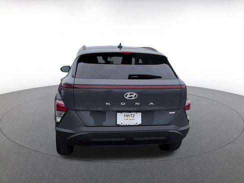 Used 2025 Hyundai Kona SEL image 12