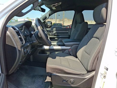 Used 2025 RAM 1500 Big Horn AWD/4WD image 14