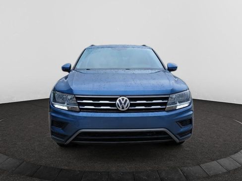 Used 2018 Volkswagen Tiguan SE w/ Panoramic Sunroof Package FWD image 7