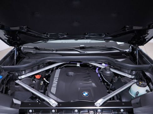 New 2026 BMW X7 xDrive40i w/ M Sport Package image 15