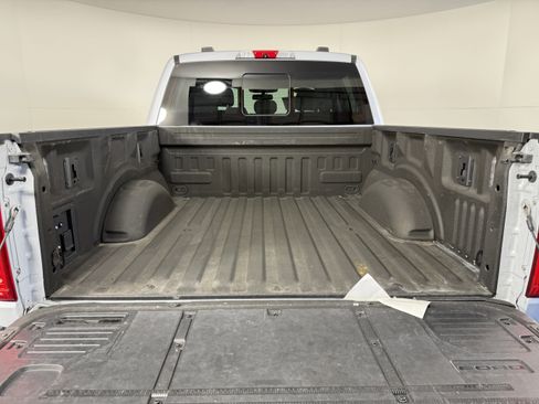 Certified 2021 Ford F150 XLT w/ Equipment Group 302A High image 10