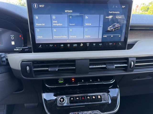 Certified 2023 Lincoln Corsair Reserve FWD image 28