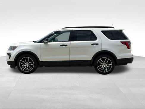 Used 2018 Ford Explorer Sport w/ Equipment Group 401A AWD/4WD image 24