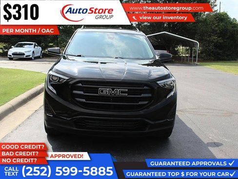 Used 2020 GMC Terrain SLE w/ Driver Convenience Package FWD image 3