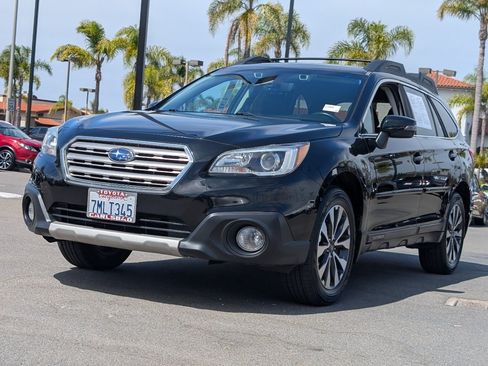 Used 2017 Subaru Outback 2.5i Limited AWD/4WD image 11