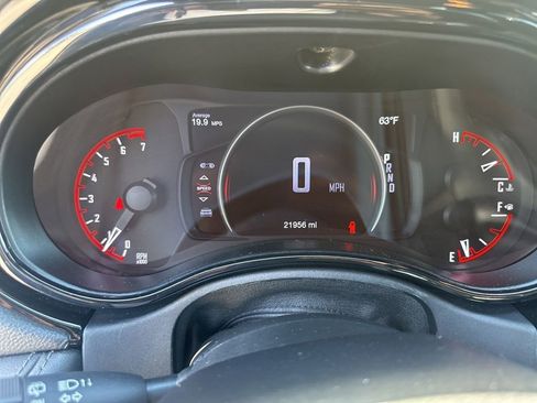 Used 2022 Dodge Durango SXT w/ Blacktop Package image 3