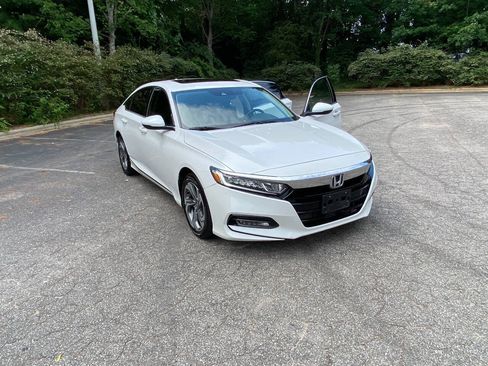 Used 2020 Honda Accord EX-L image 56