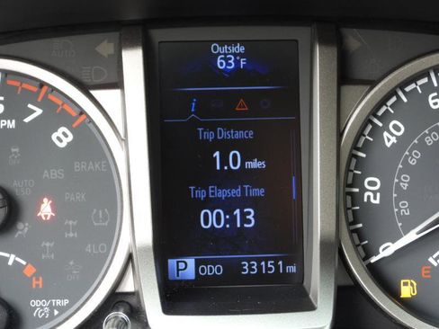 Used 2020 Toyota Tacoma SR5 image 60