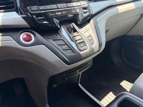 Used 2018 Honda Odyssey EX-L image 26