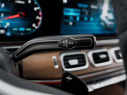 Used 2020 Mercedes-Benz GLE 450 4MATIC image 25