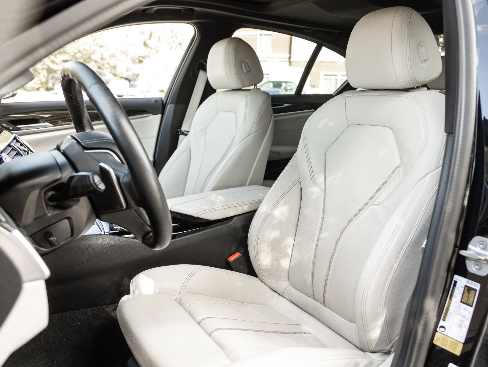 Used 2022 BMW 540i w/ Premium Package RWD image 5