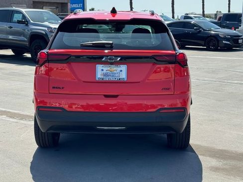 New 2027 Chevrolet Bolt RS w/ Technology Package FWD image 4