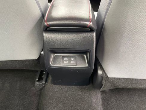 Used 2024 Toyota Corolla SE image 30