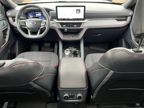 Used 2025 Ford Explorer ST-Line w/ Premium Package AWD/4WD image 26