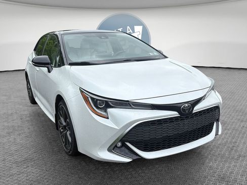 Used 2021 Toyota Corolla XSE FWD image 1