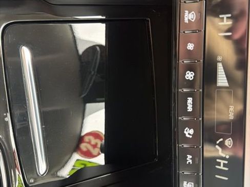 Certified 2024 Kia Telluride S w/ S Sunroof Package image 25