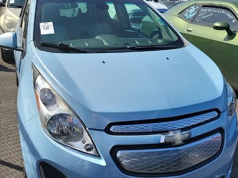 Used 2016 Chevrolet Spark LT FWD image 2