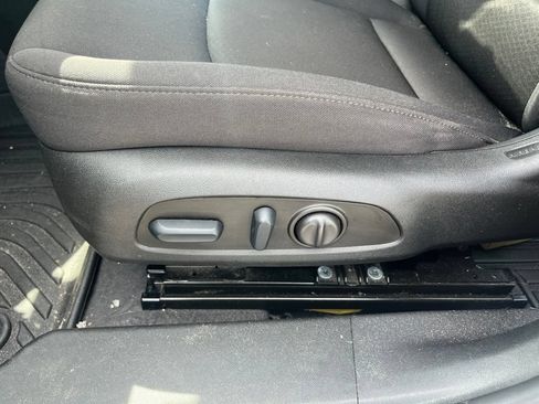 Used 2023 Chevrolet Malibu LT w/ Driver Confidence Package FWD image 8