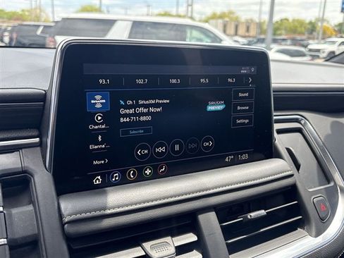 Certified 2021 GMC Yukon SLT w/ SLT Luxury Plus Package AWD/4WD image 13