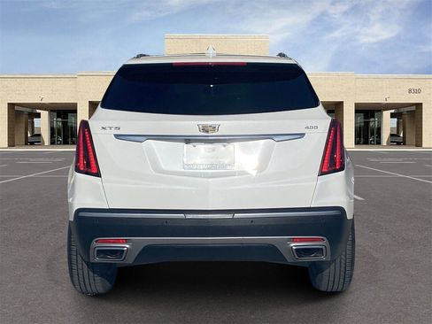 Certified 2021 Cadillac XT5 Premium Luxury image 6