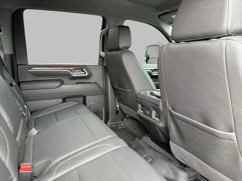 Used 2025 Chevrolet Silverado 3500 LT w/ Trail Boss Package image 15