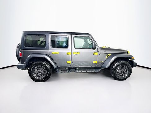 Used 2024 Jeep Wrangler Sport S image 10