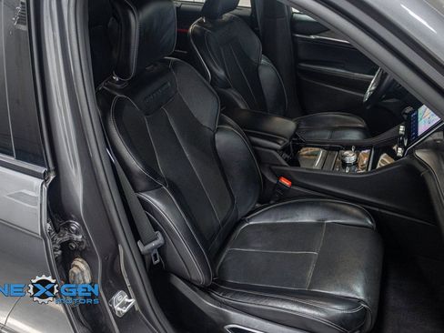 Used 2021 Jeep Grand Cherokee L Overland w/ Luxury Tech Group IV image 39