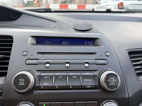 Used 2009 Honda Civic EX image 17