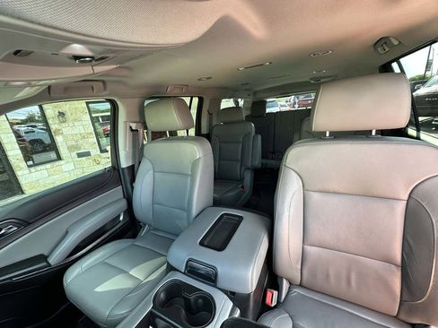 Used 2019 Chevrolet Suburban LT w/ Texas Edition Package image 10