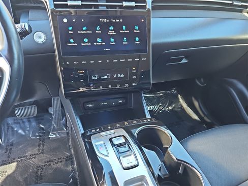 Used 2024 Hyundai Tucson Limited image 22