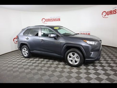 Used 2021 Toyota RAV4 XLE image 27