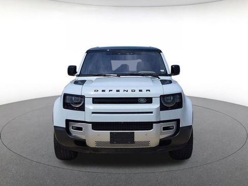 Used 2022 Land Rover Defender 110 SE AWD/4WD image 2