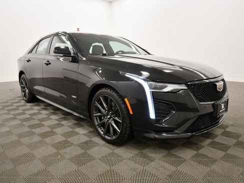 Used 2024 Cadillac CT4 V image 10