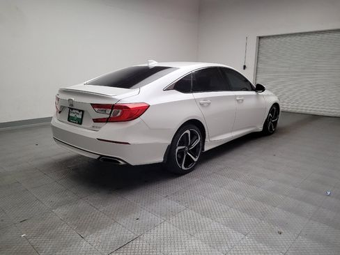 Used 2020 Honda Accord Sport image 9