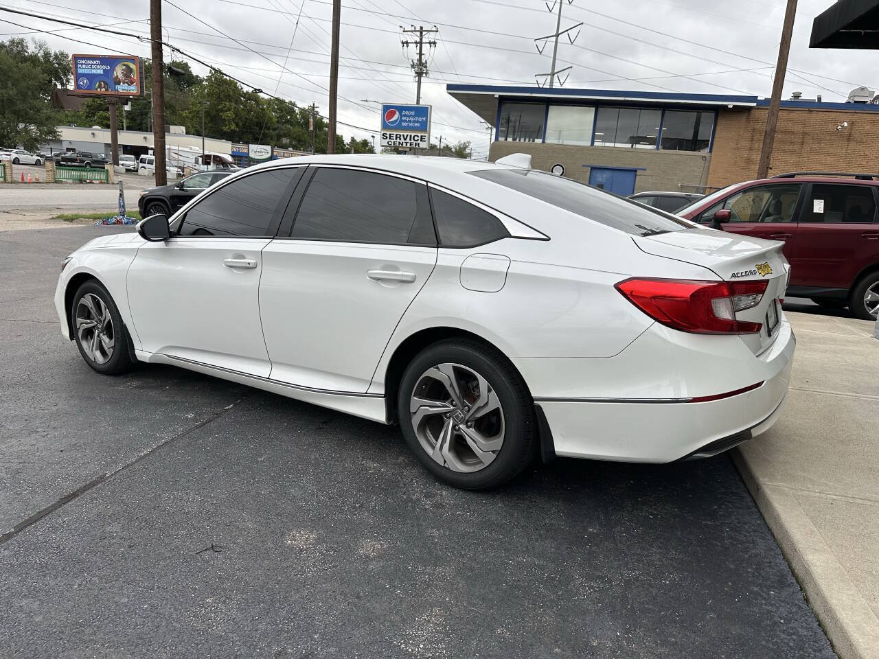 Used 2018 Honda Accord EX-L image 8