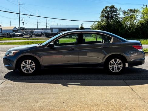Used 2009 Honda Accord LX-P image 11