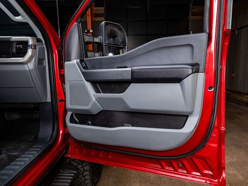 Used 2023 Ford F350 XLT w/ 360-Degree Camera Package image 33