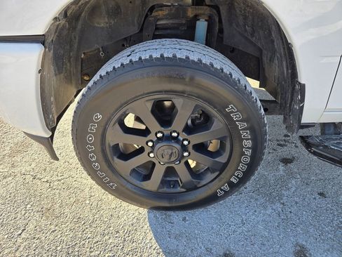 Used 2022 RAM 2500 Big Horn w/ Level C Equiment Group image 31