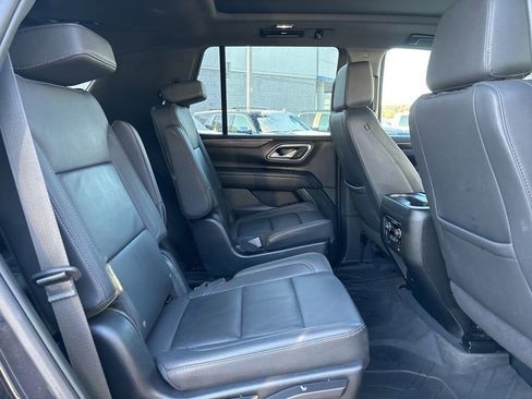 Used 2023 Chevrolet Tahoe LT w/ LT Signature Package image 35