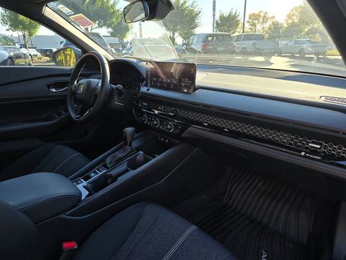 Certified 2025 Honda Accord Sport image 4