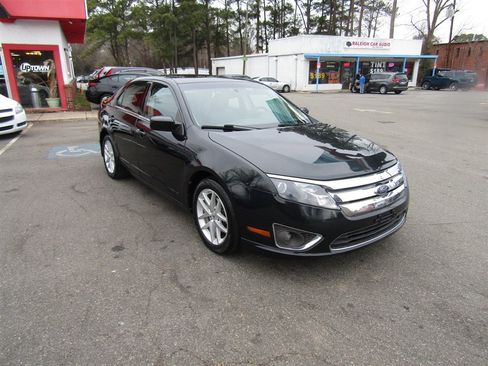 Used 2010 Ford Fusion SEL image 6