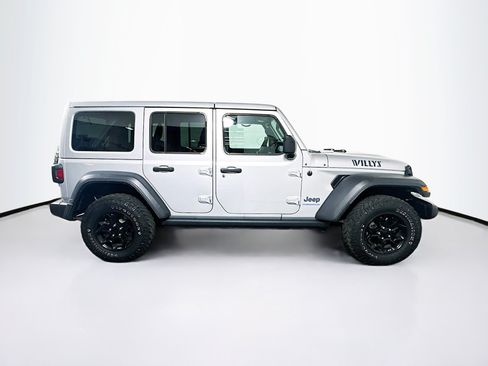 Used 2023 Jeep Wrangler Unlimited w/ 8.4" Radio Group AWD/4WD image 10